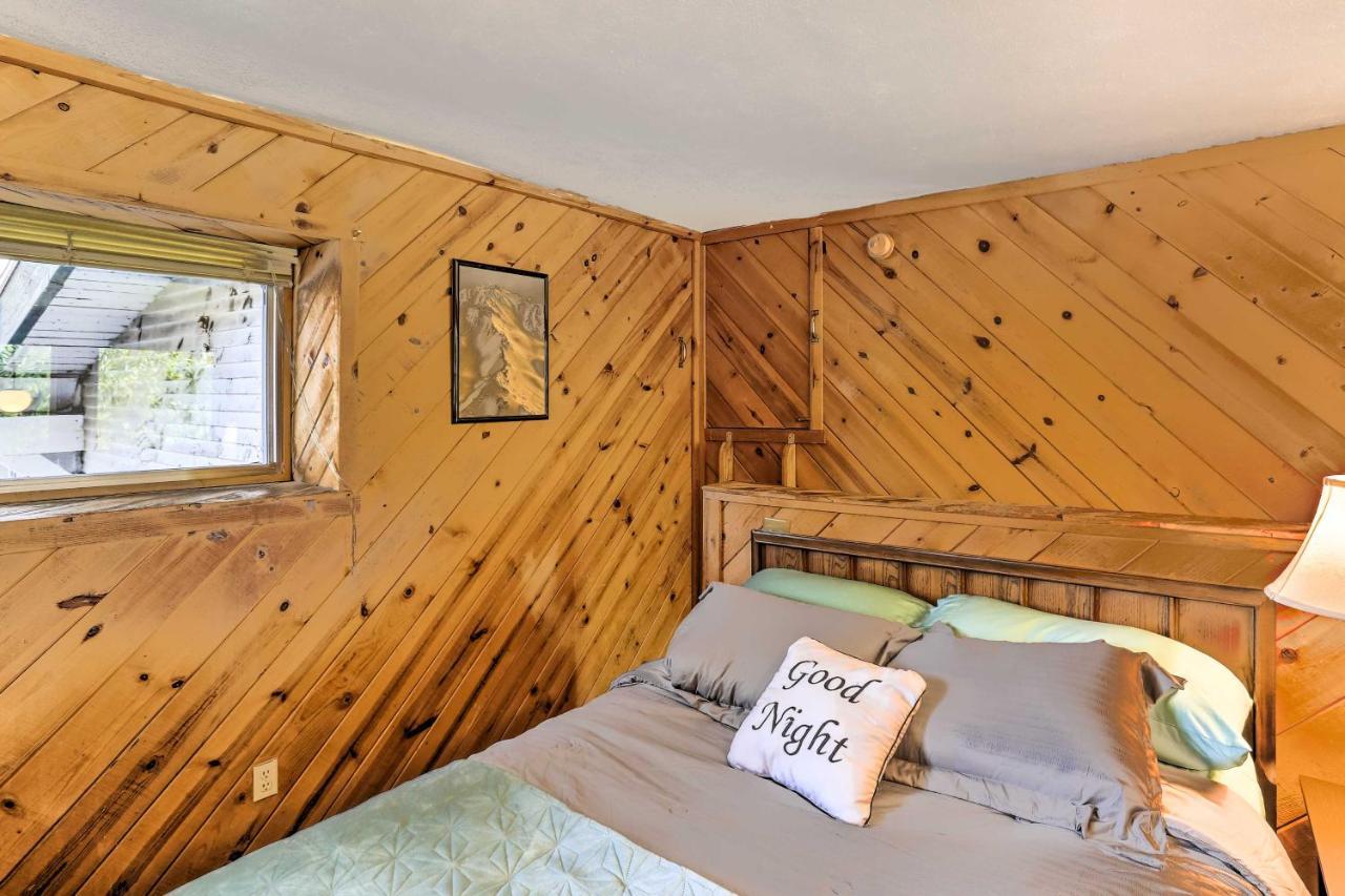 Cozy Studio Near Hiking And Skiing, Walk To Downtown Mount Shasta Exterior photo
