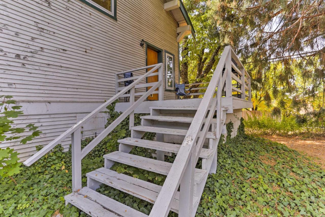 Cozy Studio Near Hiking And Skiing, Walk To Downtown Mount Shasta Exterior photo
